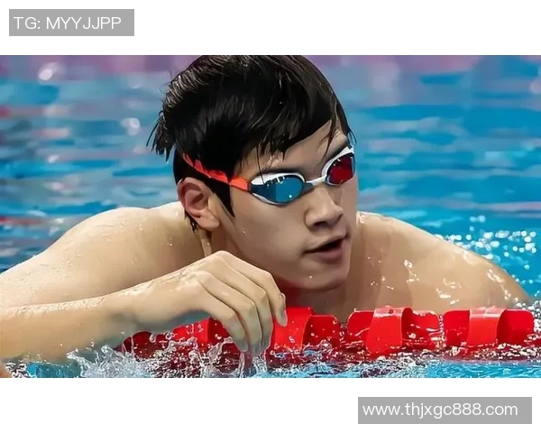 世界泳坛传奇：从泳池到荣耀巅峰，探寻著名游泳选手的奋斗与成就